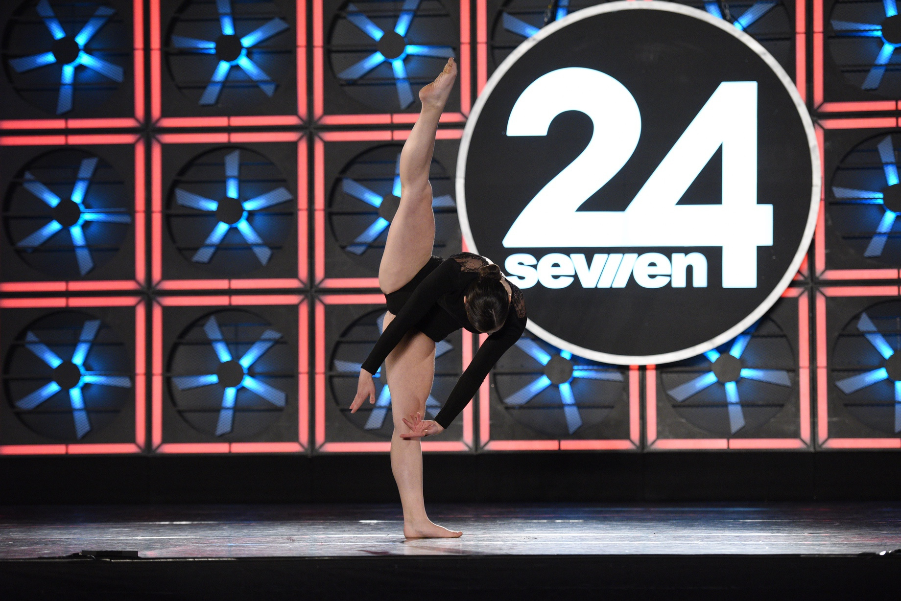 The Floor Performance Company The FLOOR Dance Company